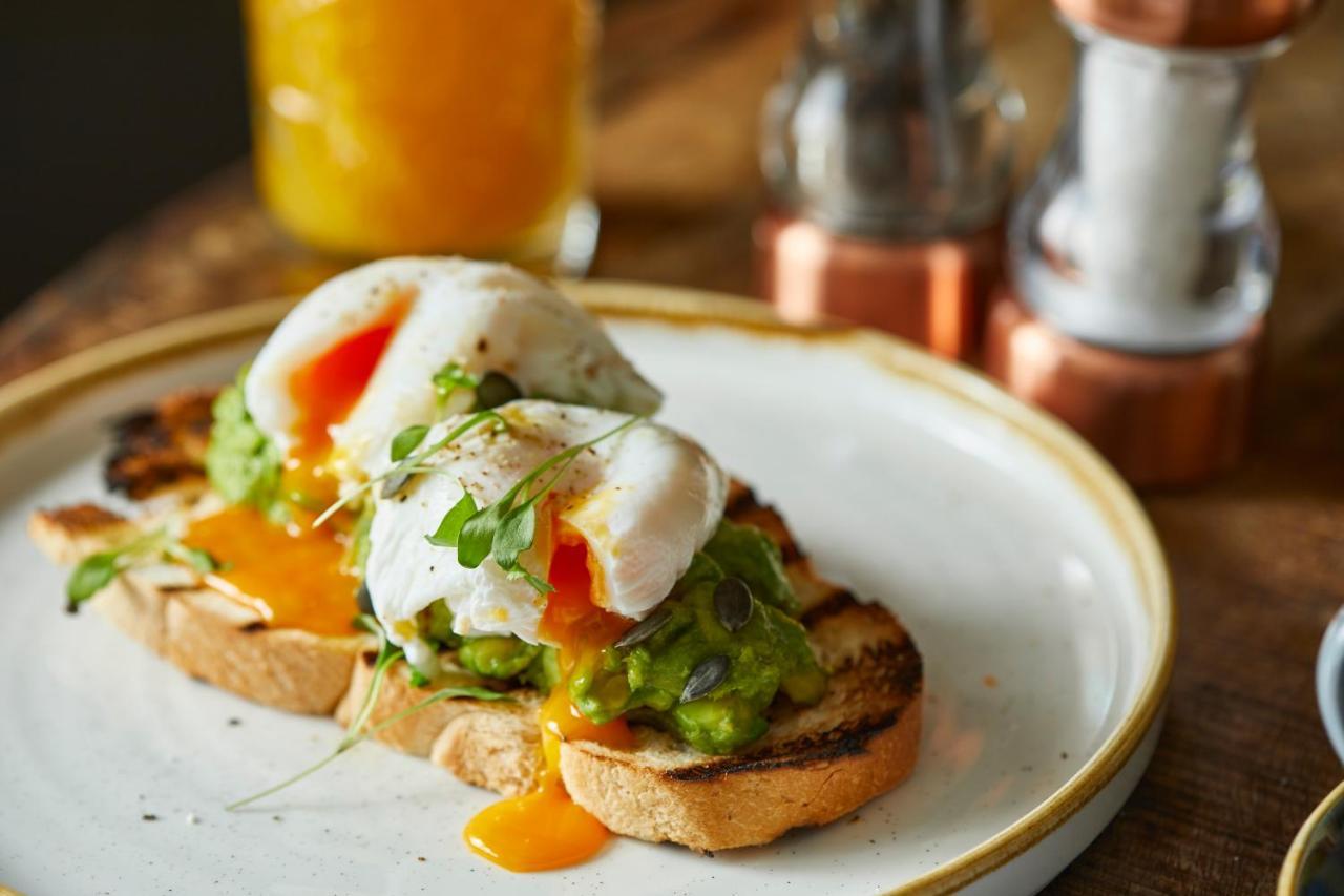 The Bower Inn Bridgwater Eksteriør billede Avocado on toast with a poached egg