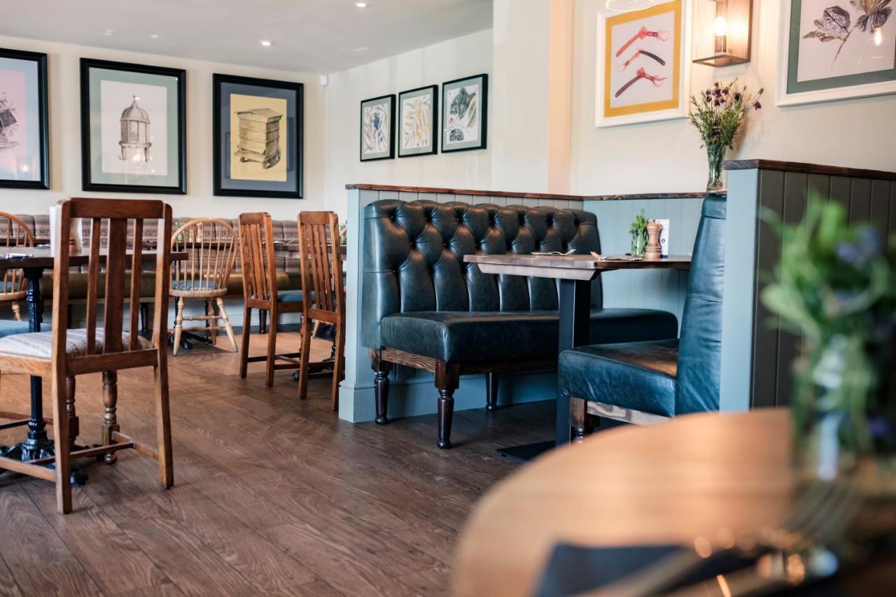 The Bower Inn Bridgwater Eksteriør billede The interior of the restaurant